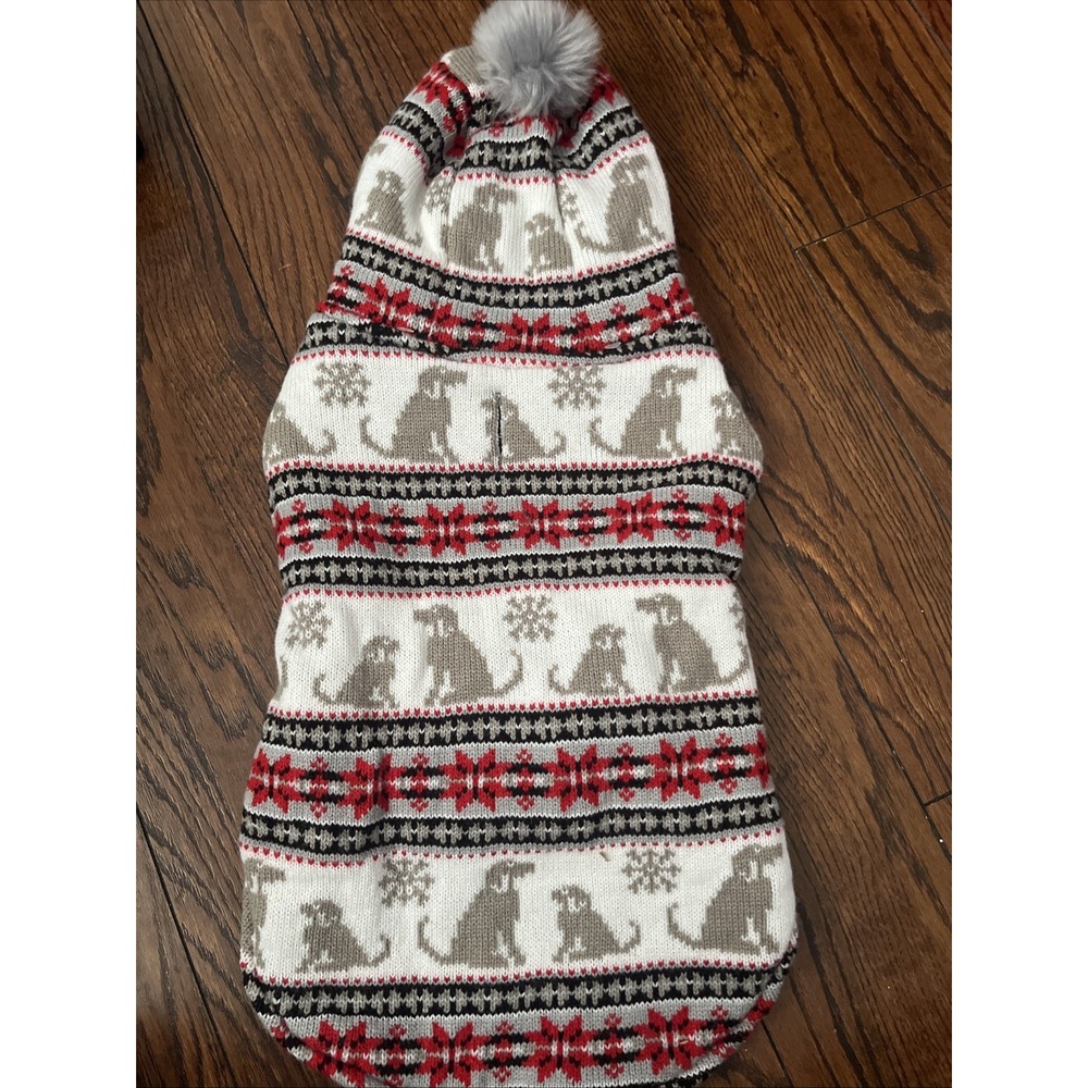 The Humane Society Of USA Medium Dog Sweater Red White Black snowflake Dog Print